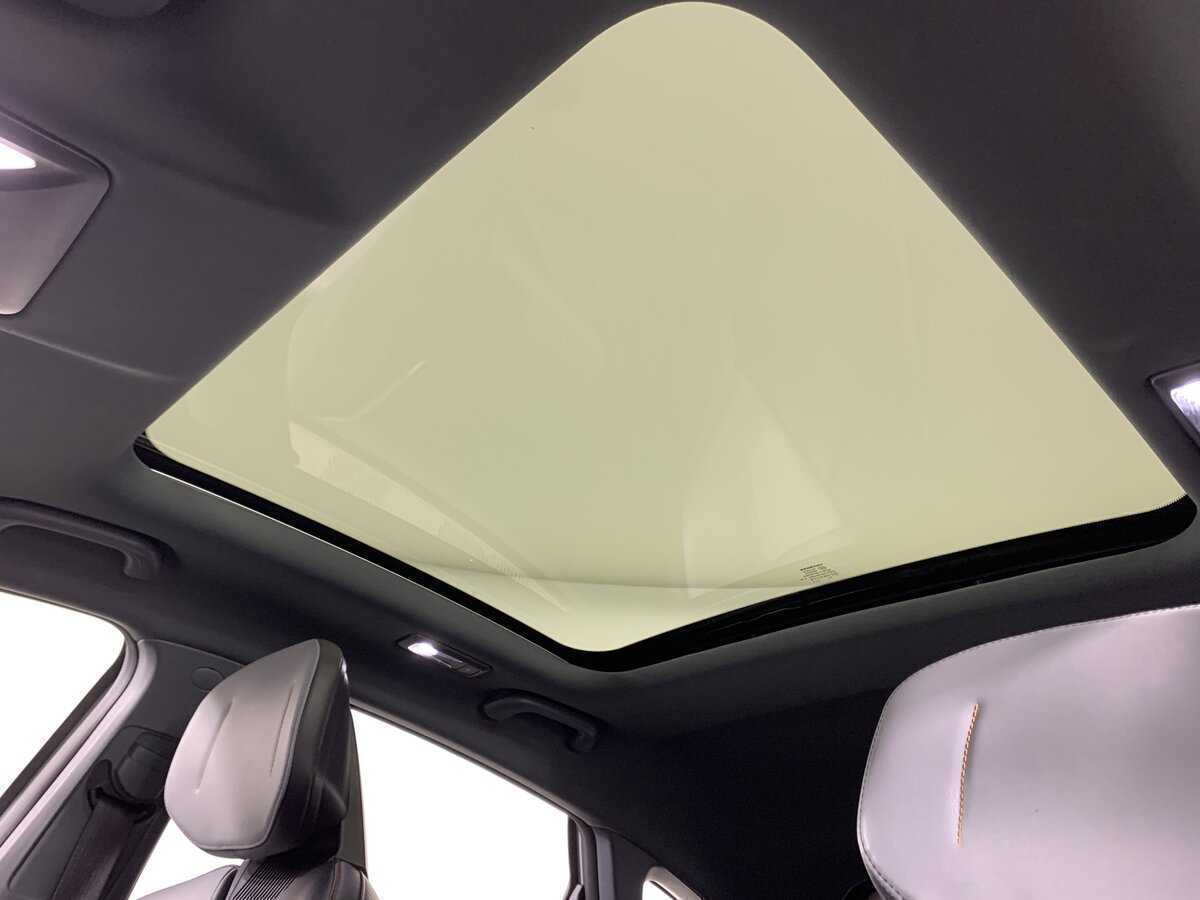 Changan UNI-V 2023 года с пробегом. Фото: #18