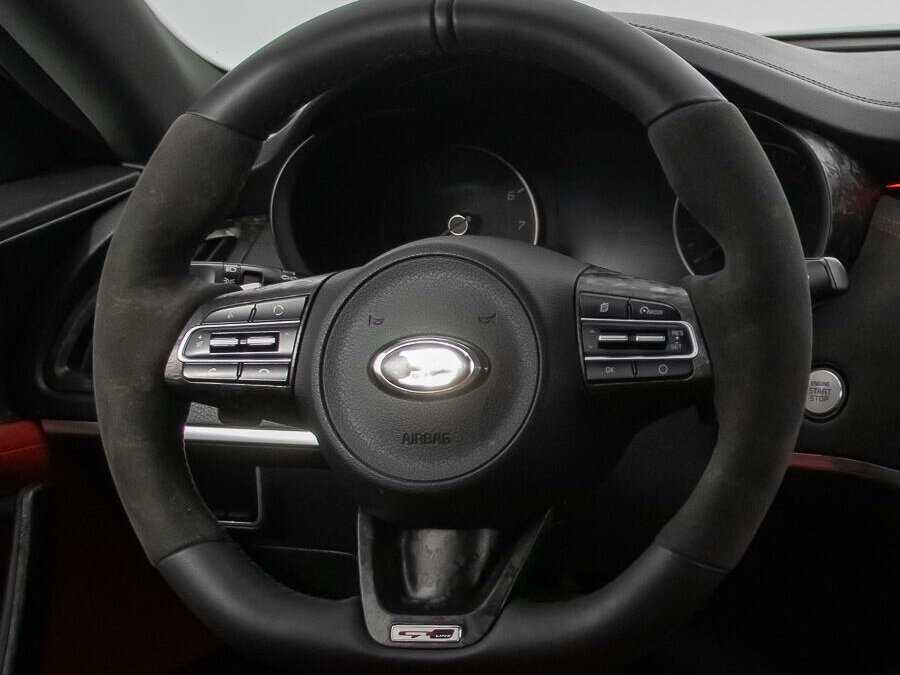 Kia Stinger 2018 года с пробегом. Фото: #14