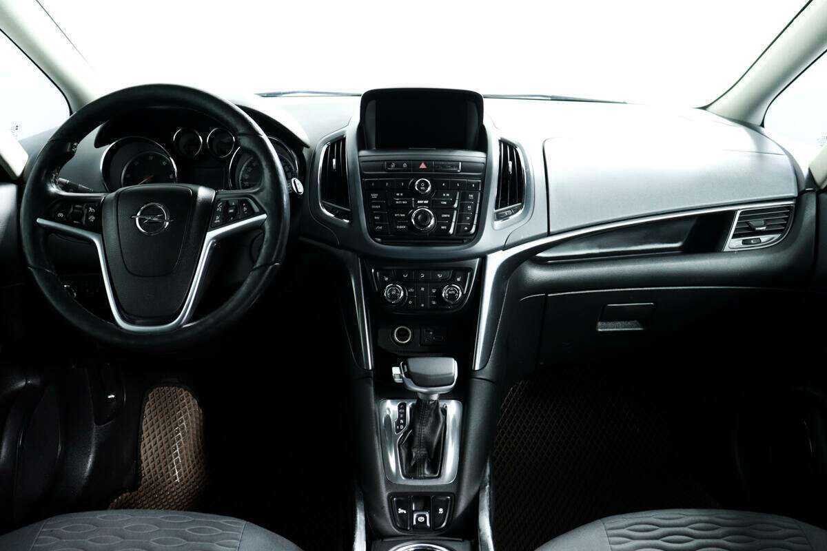 Opel Zafira 2012 года с пробегом. Фото: #10
