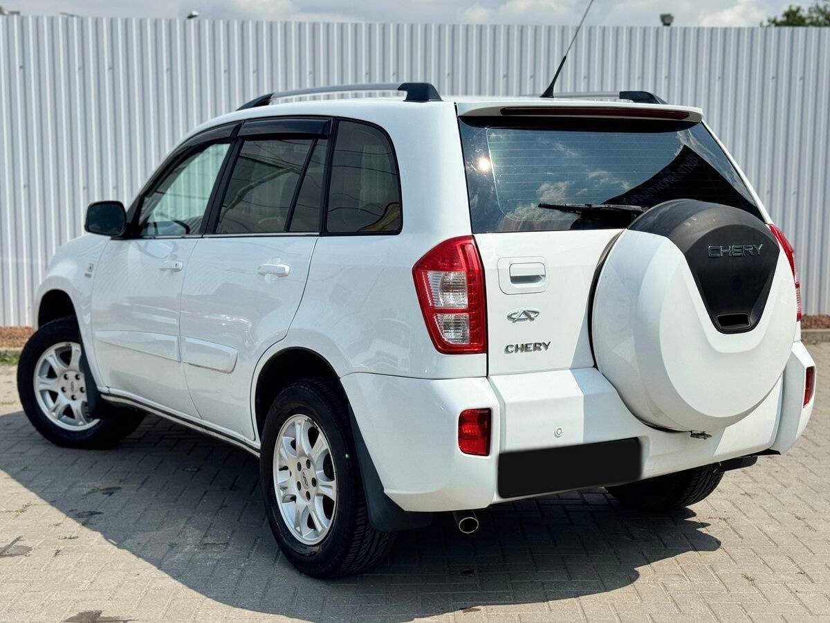 Chery Tiggo (T11) 2013 года с пробегом. Фото: #6