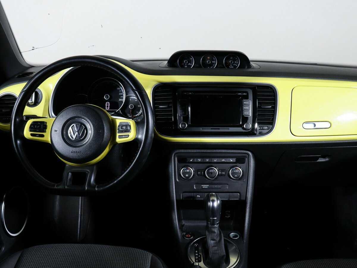 Volkswagen Beetle 2014 года с пробегом. Фото: #11