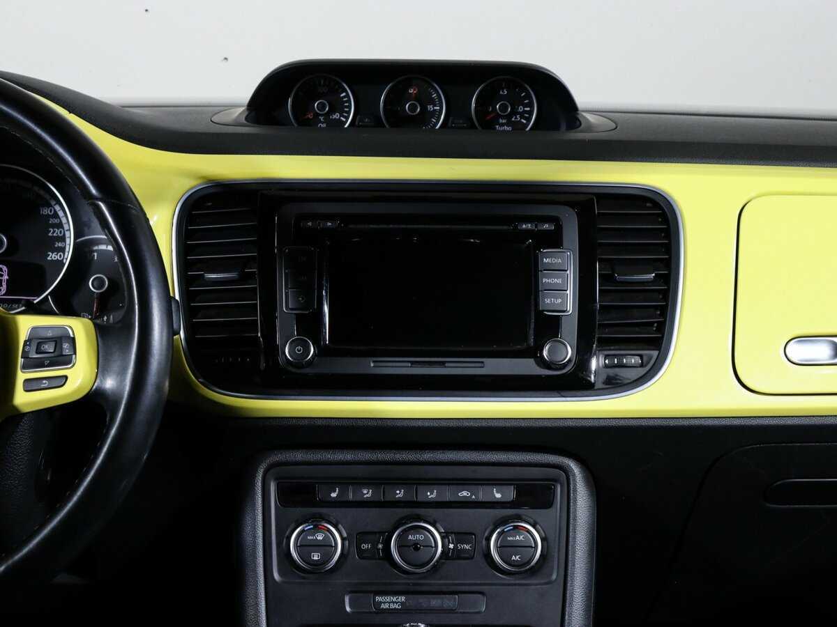 Volkswagen Beetle 2014 года с пробегом. Фото: #12