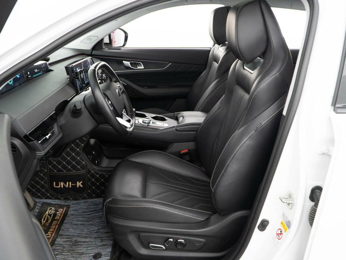 Changan UNI-K 2023 года с пробегом. Фото: #8