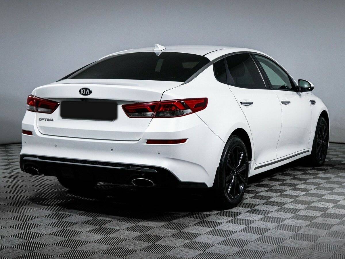 Kia Optima 2018 года с пробегом. Фото: #4