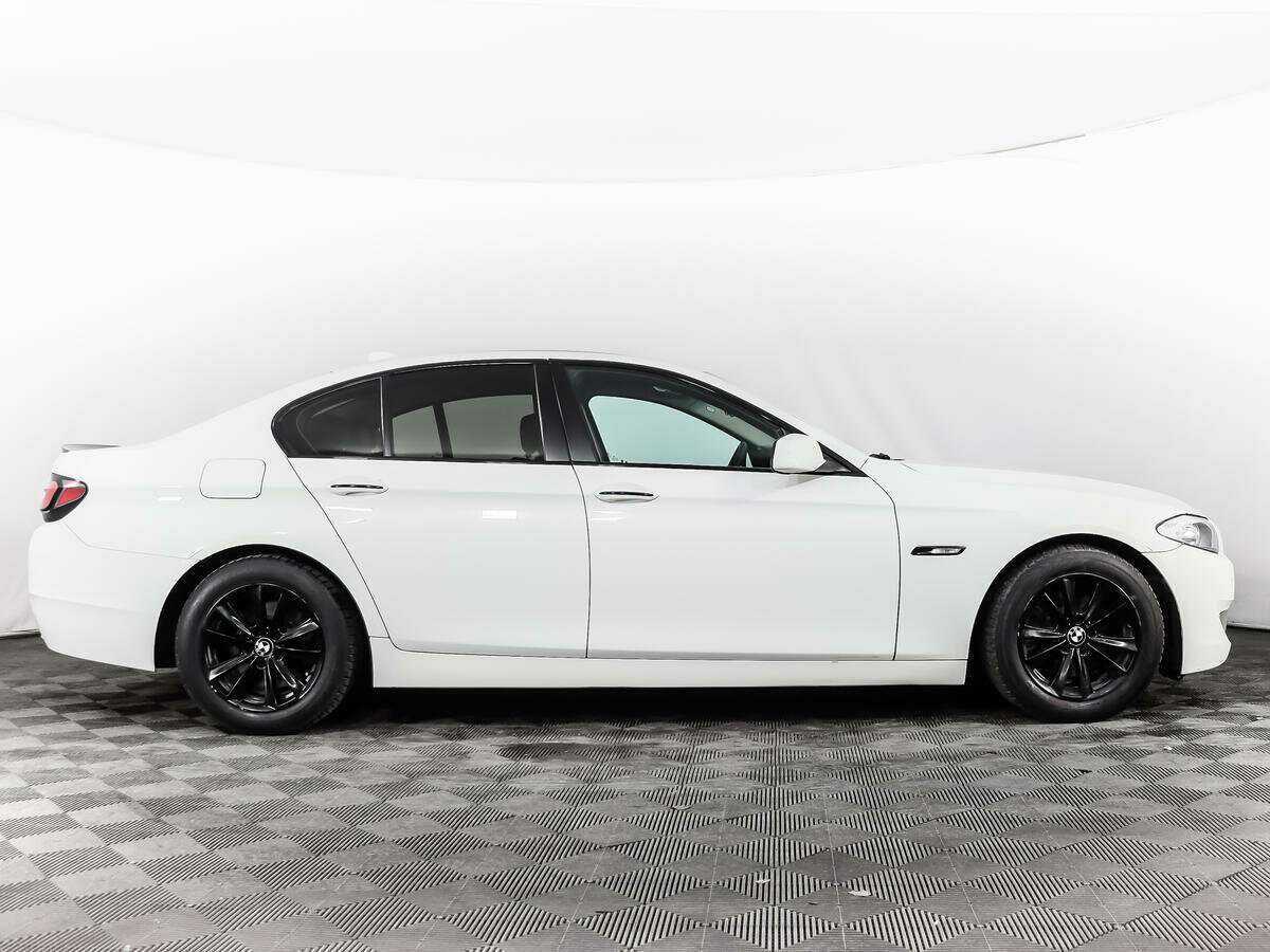 BMW 5 серии 2013 года с пробегом. Фото: #3