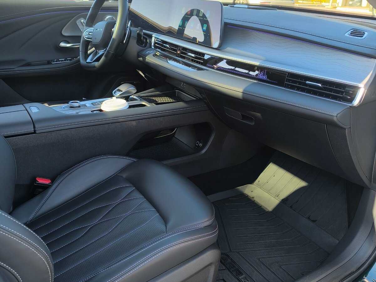 Chery Arrizo 8 2023 года с пробегом. Фото: #19