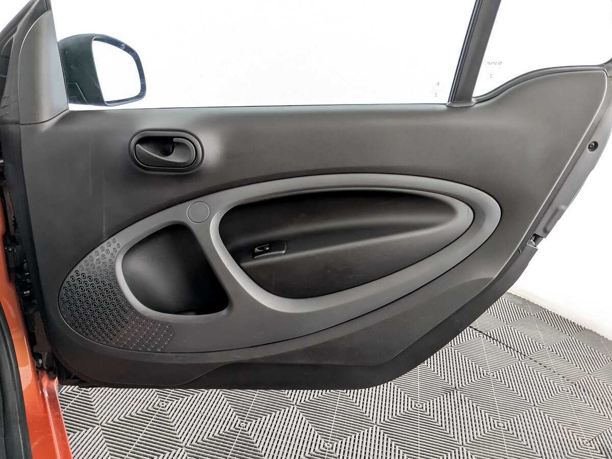 Smart Fortwo 2018 года с пробегом. Фото: #22
