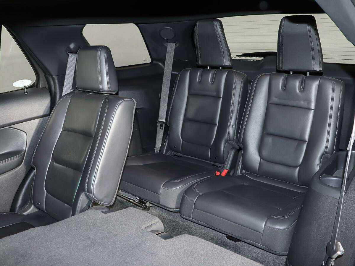 Ford Explorer 2011 года с пробегом. Фото: #10