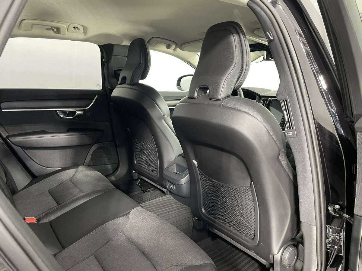 Volvo V90 Cross Country 2018 года с пробегом. Фото: #16