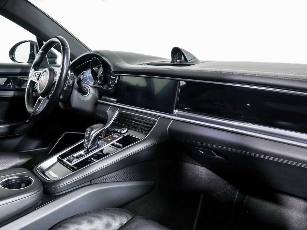 Porsche Panamera 2019 года с пробегом. Фото: #8