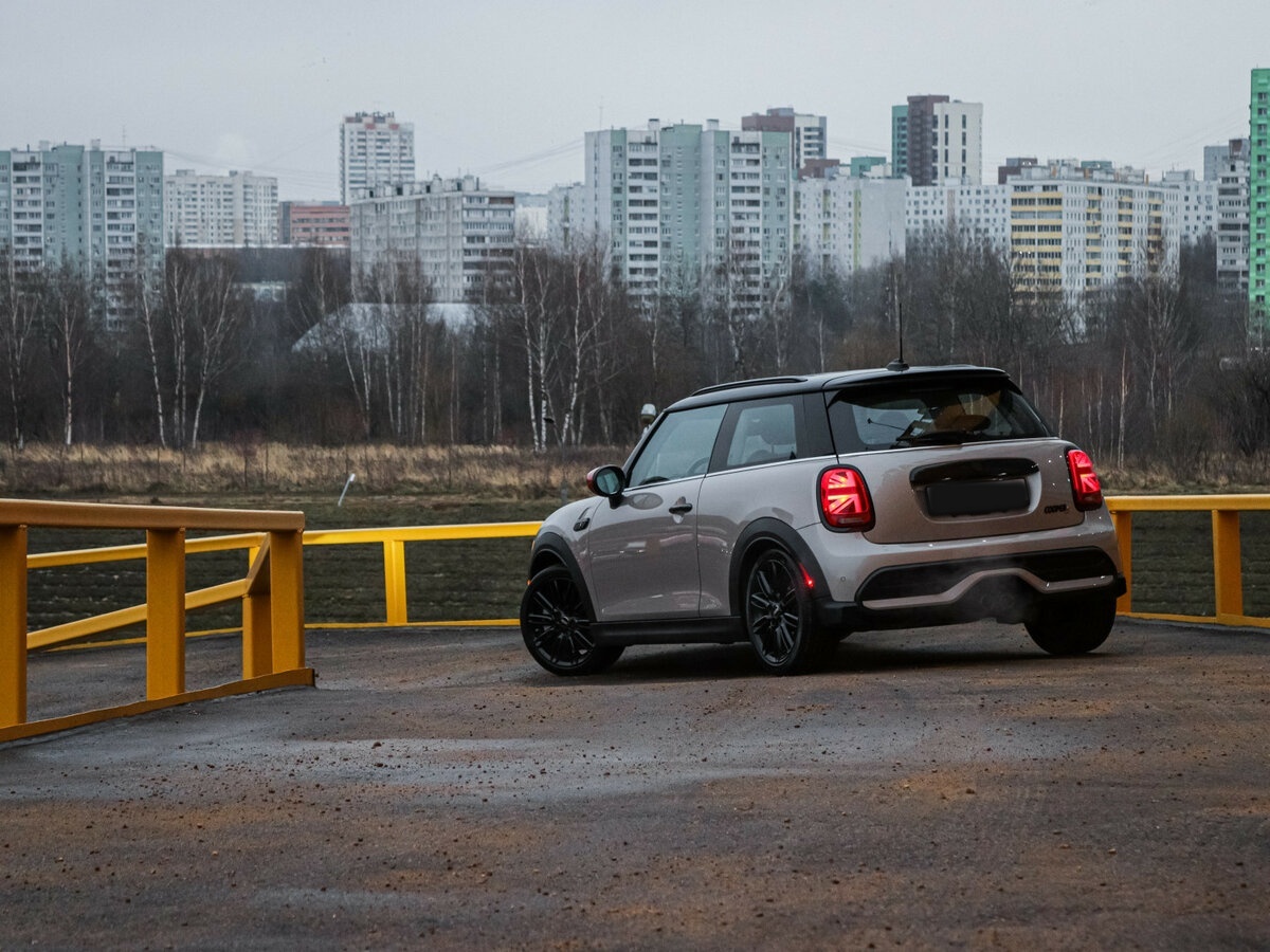 Mini Hatch 2024 года с пробегом. Фото: #15