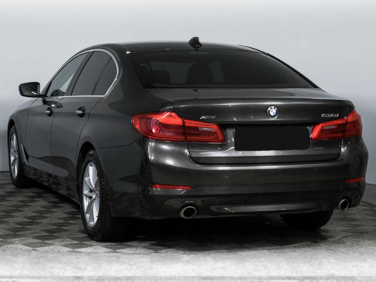 BMW 5 серии 2017 года с пробегом. Фото: #5