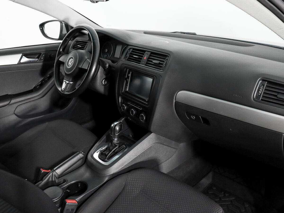 Volkswagen Jetta 2012 года с пробегом. Фото: #10