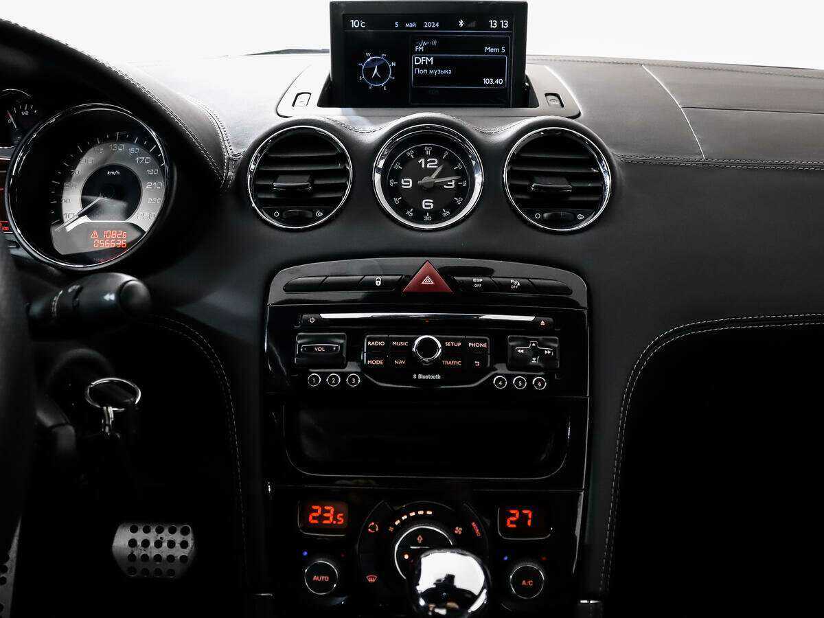 Peugeot RCZ 2013 года с пробегом. Фото: #14