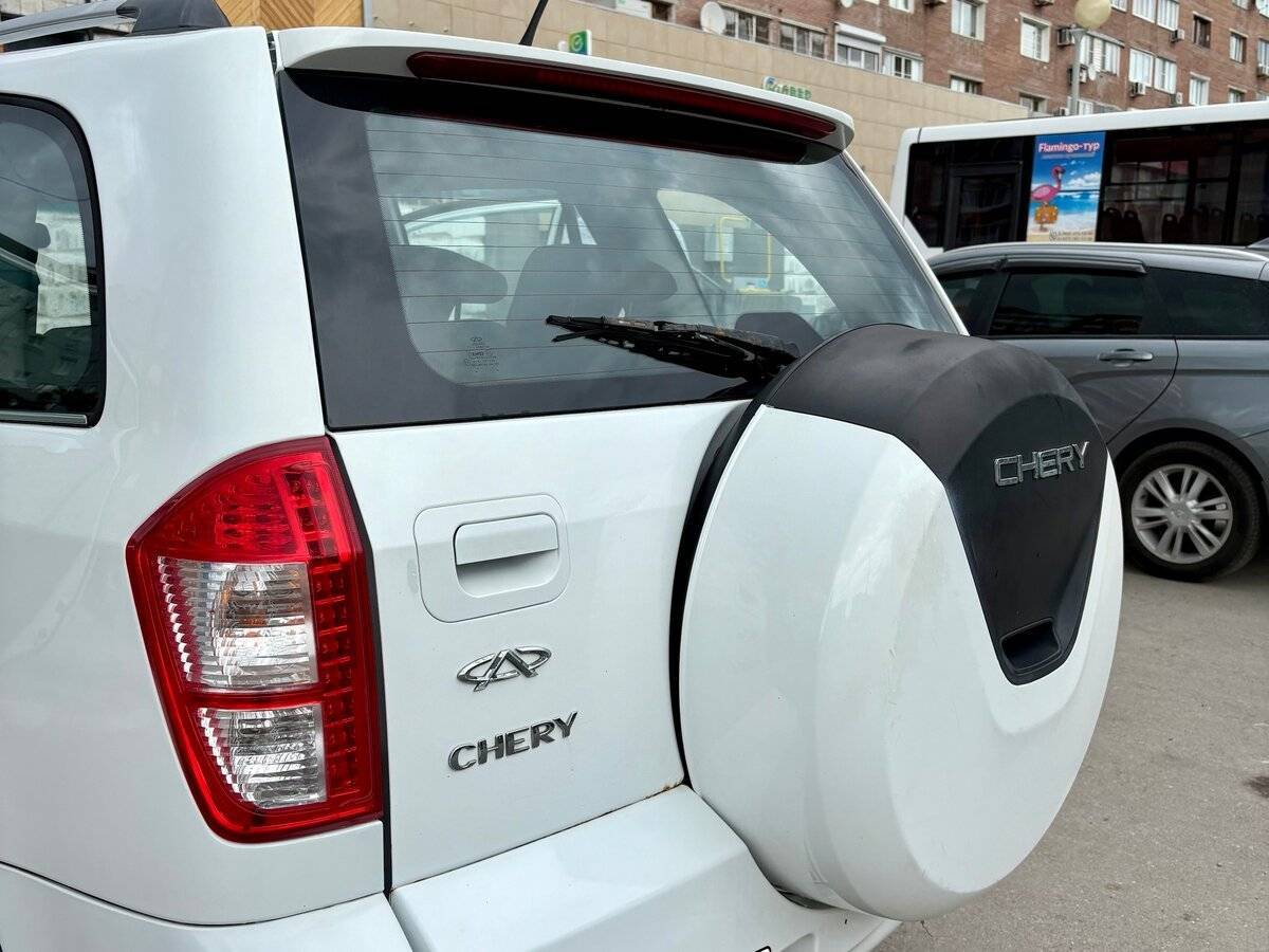 Chery Tiggo (T11) 2013 года с пробегом. Фото: #3