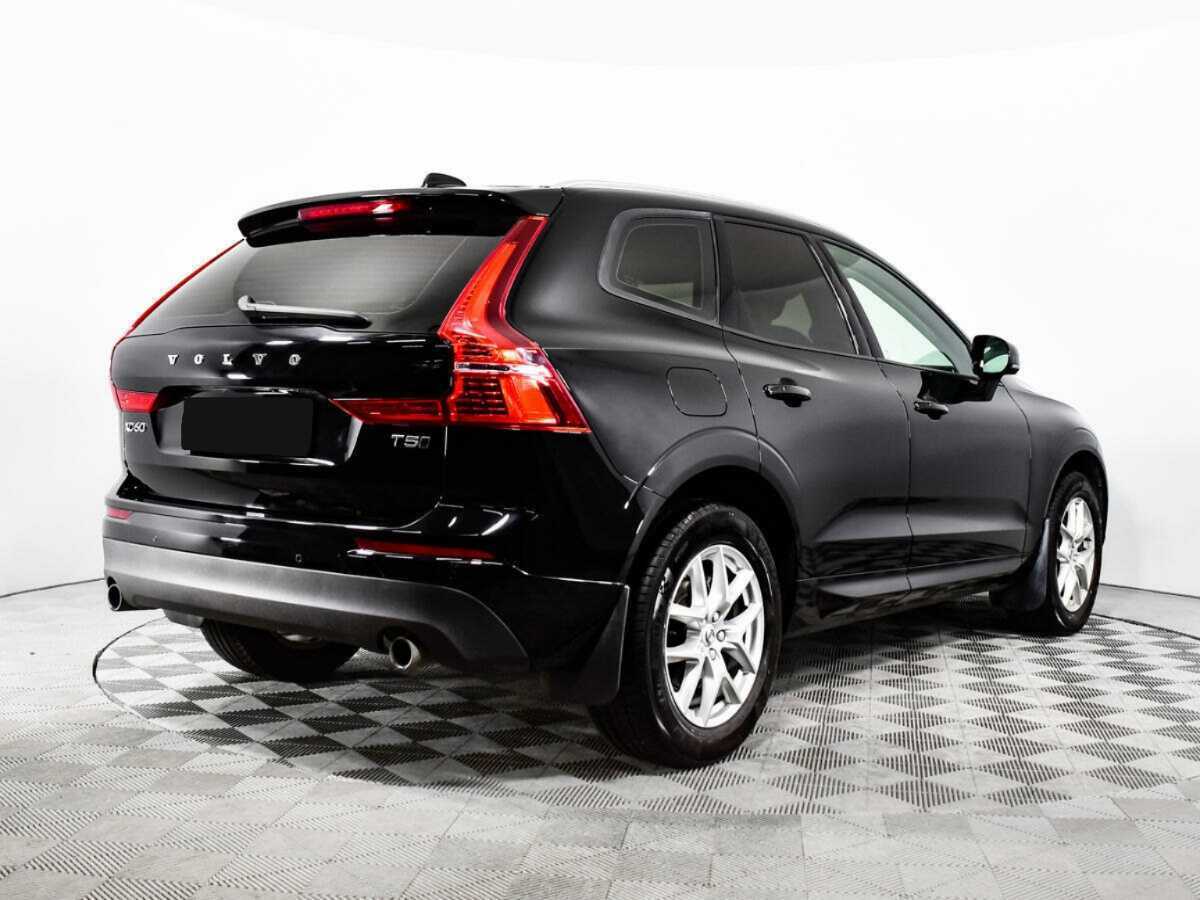 Volvo XC60 2021 года с пробегом. Фото: #4