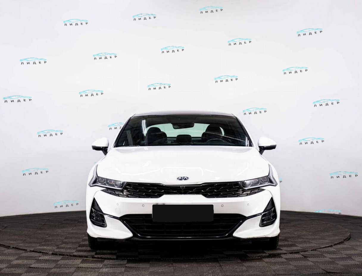 Б/У Киа К5 2021 года. Фото: #1