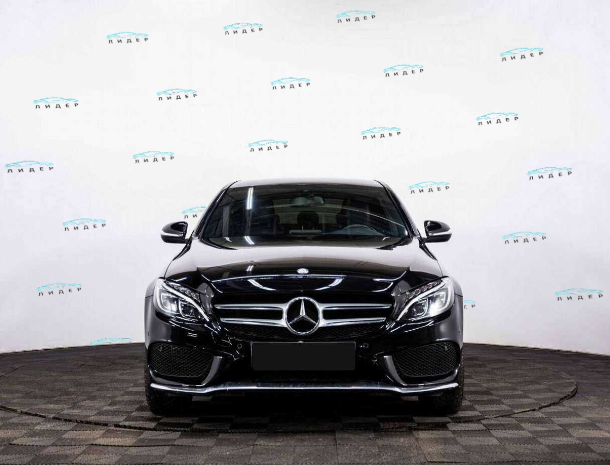 Б/У Мерседес-Бенц Ц-Класс 2014 года. Фото: #1