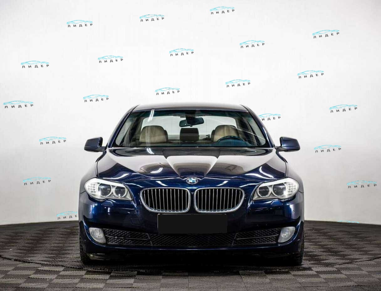 Б/У БМВ 5 серии 2013 года. Фото: #1