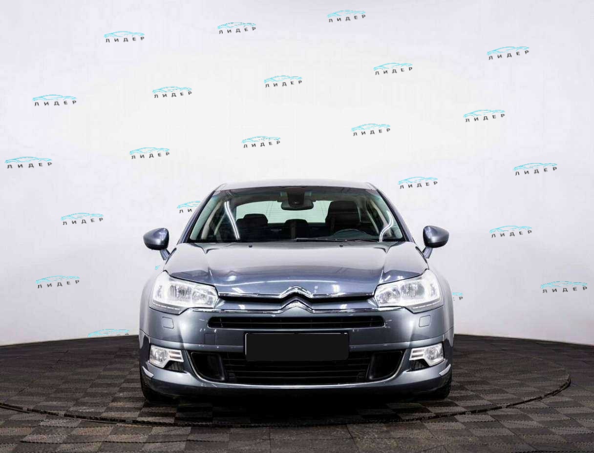 Б/У Ситроен Ц5 2012 года. Фото: #1