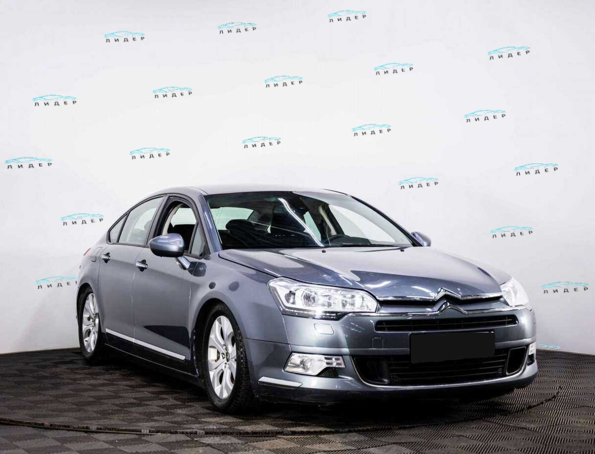 Б/У Ситроен Ц5 2012 года. Фото: #2