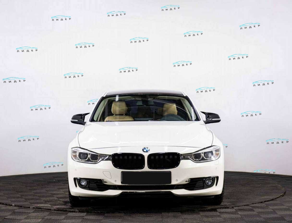 Б/У БМВ 3 серии 2012 года. Фото: #1