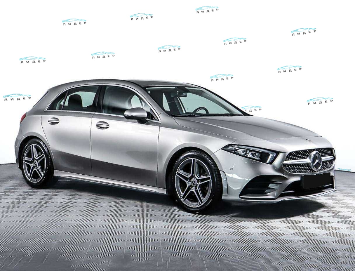 Б/У Мерседес-Бенц А-Класс 2019 года. Фото: #2