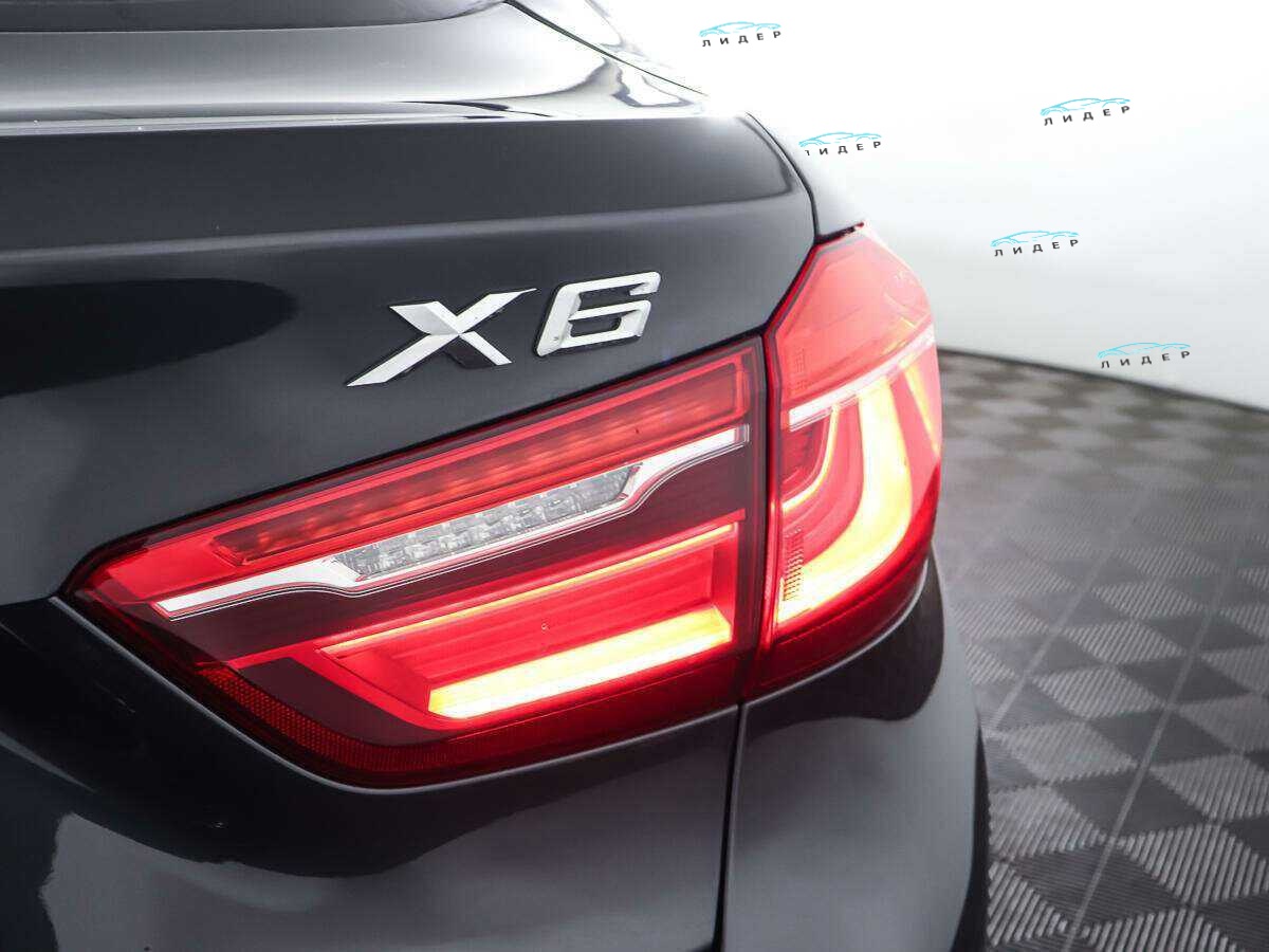 Б/У БМВ Икс6 2017 года. Фото: #24