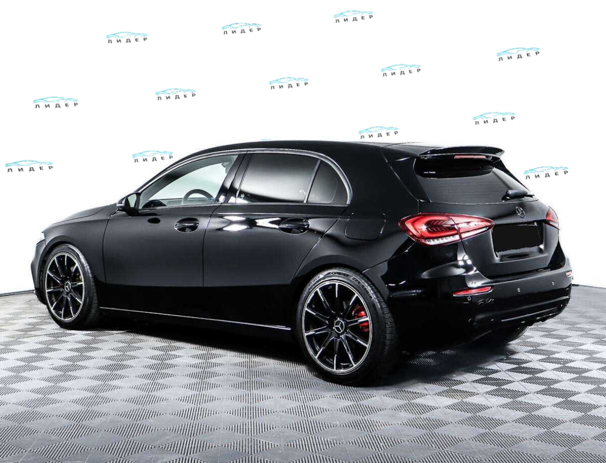 Б/У Мерседес-Бенц А-Класс 2019 года. Фото: #6