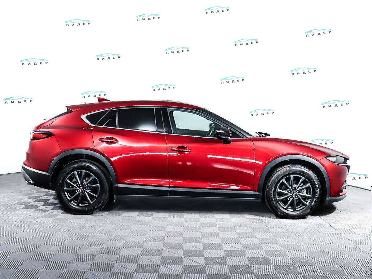 Б/У Мазда Ц-Икс-4 2022 года. Фото: #3