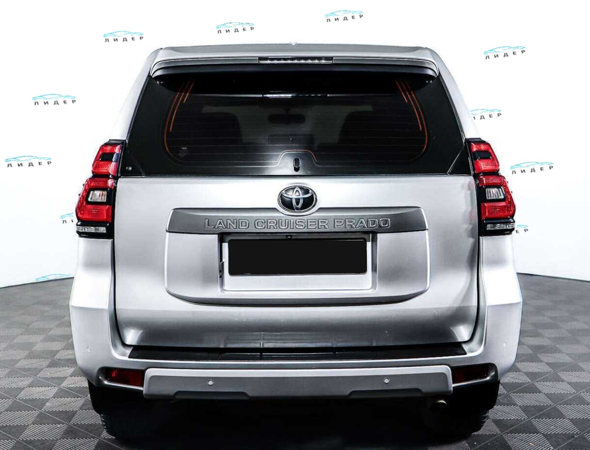 Б/У Тойота Лэнд Крузер Прадо 2018 года. Фото: #5