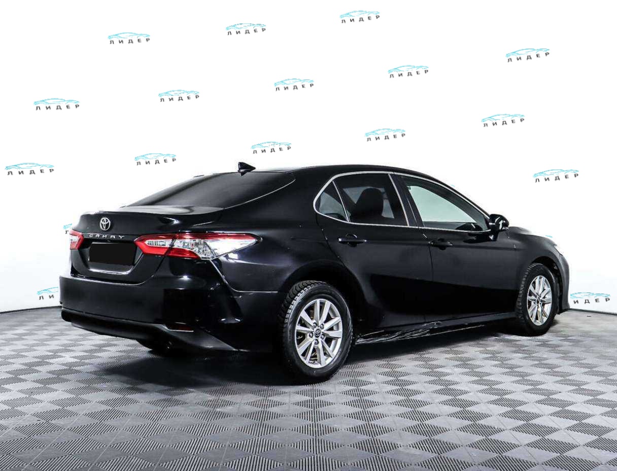 Б/У Тойота Камри 2020 года. Фото: #4