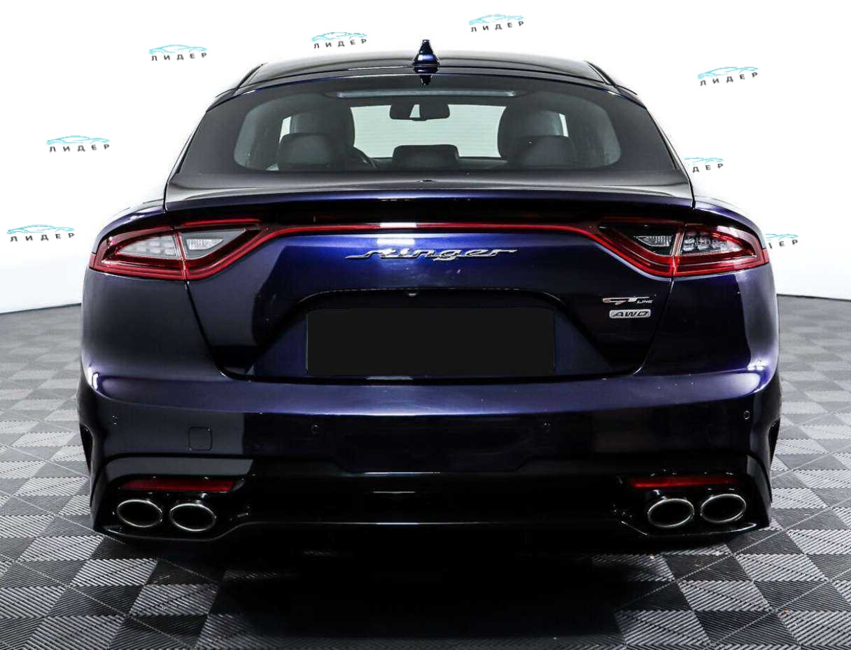 Б/У Киа Стингер 2018 года. Фото: #5
