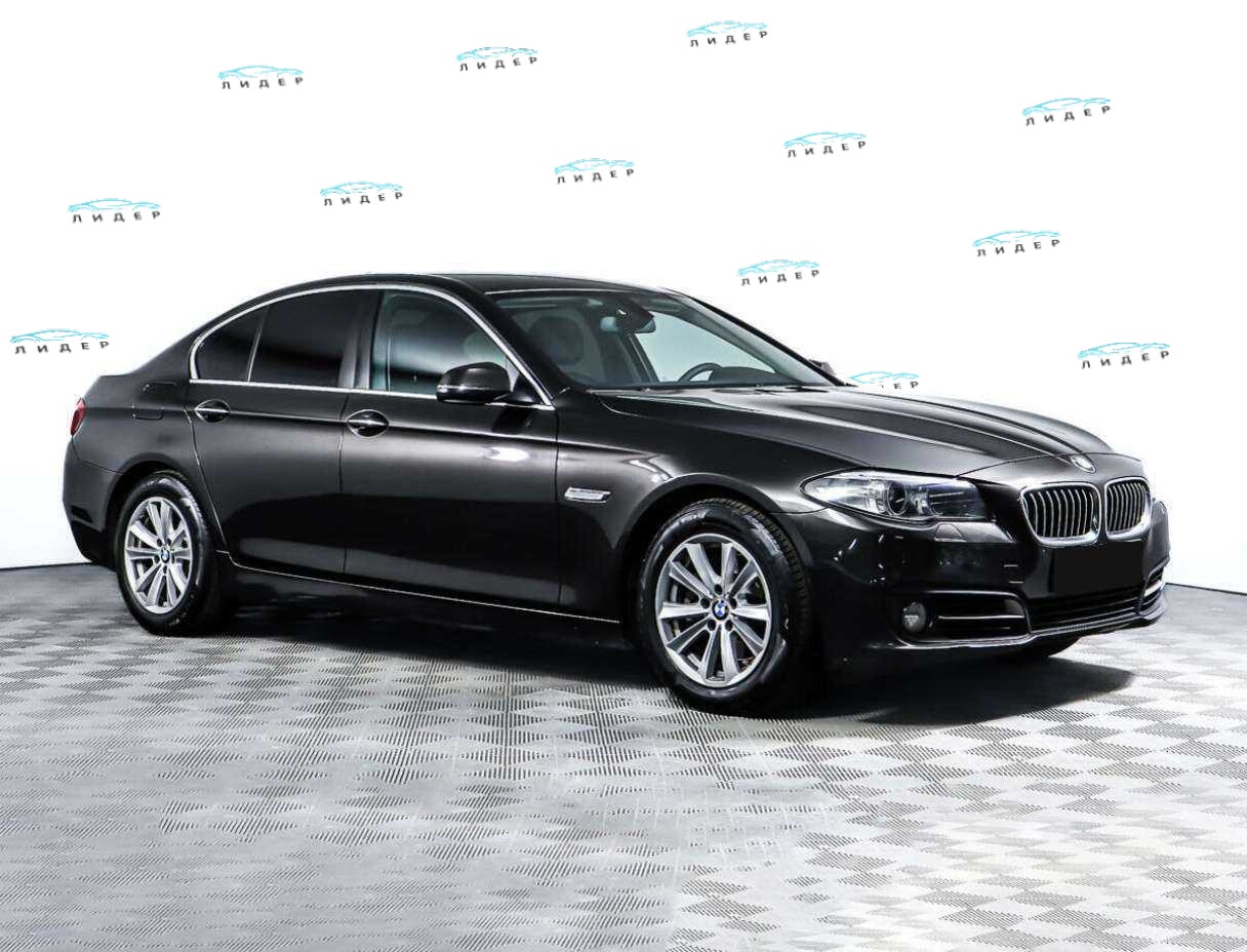 Б/У БМВ 5 серии 2013 года. Фото: #2