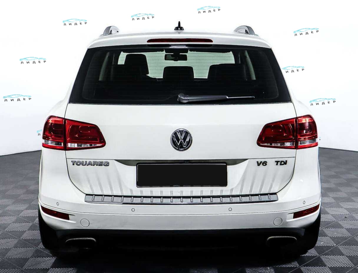 Б/У Фольксваген Туарег 2010 года. Фото: #5