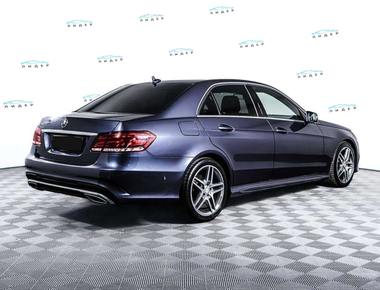 Б/У Мерседес-Бенц Е-Класс 2015 года. Фото: #4