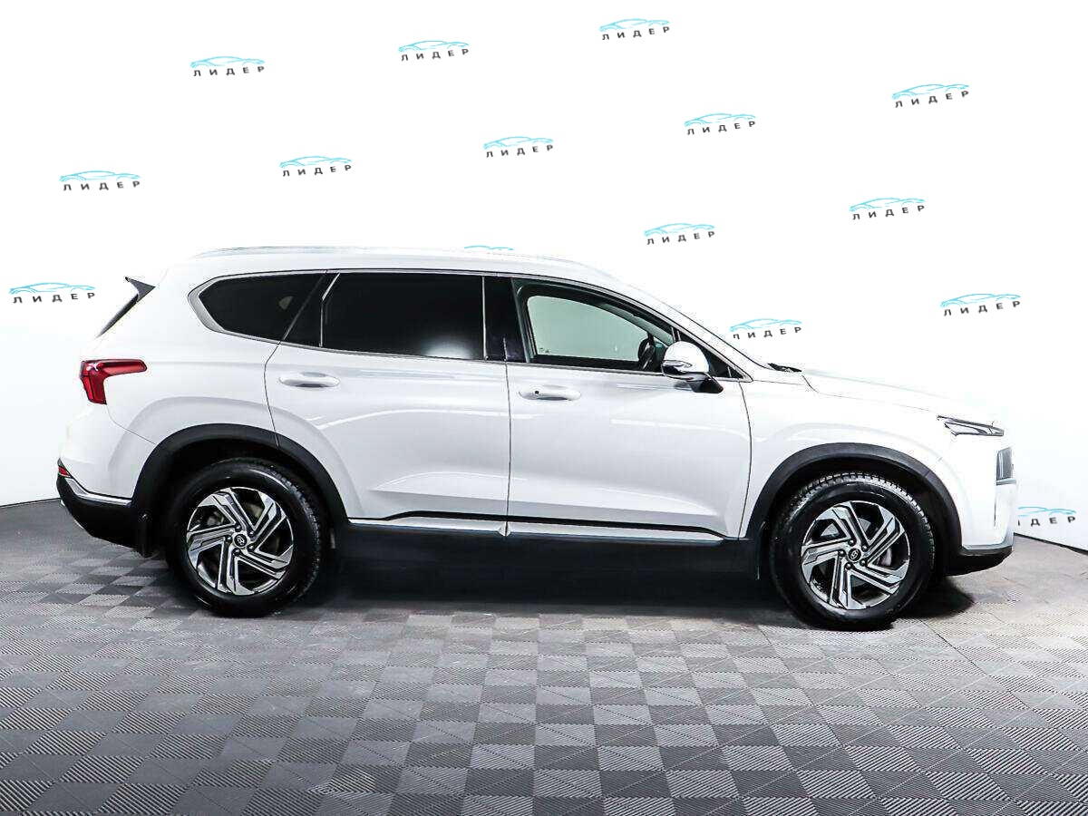 Б/У Хендай Санта Фе 2021 года. Фото: #3