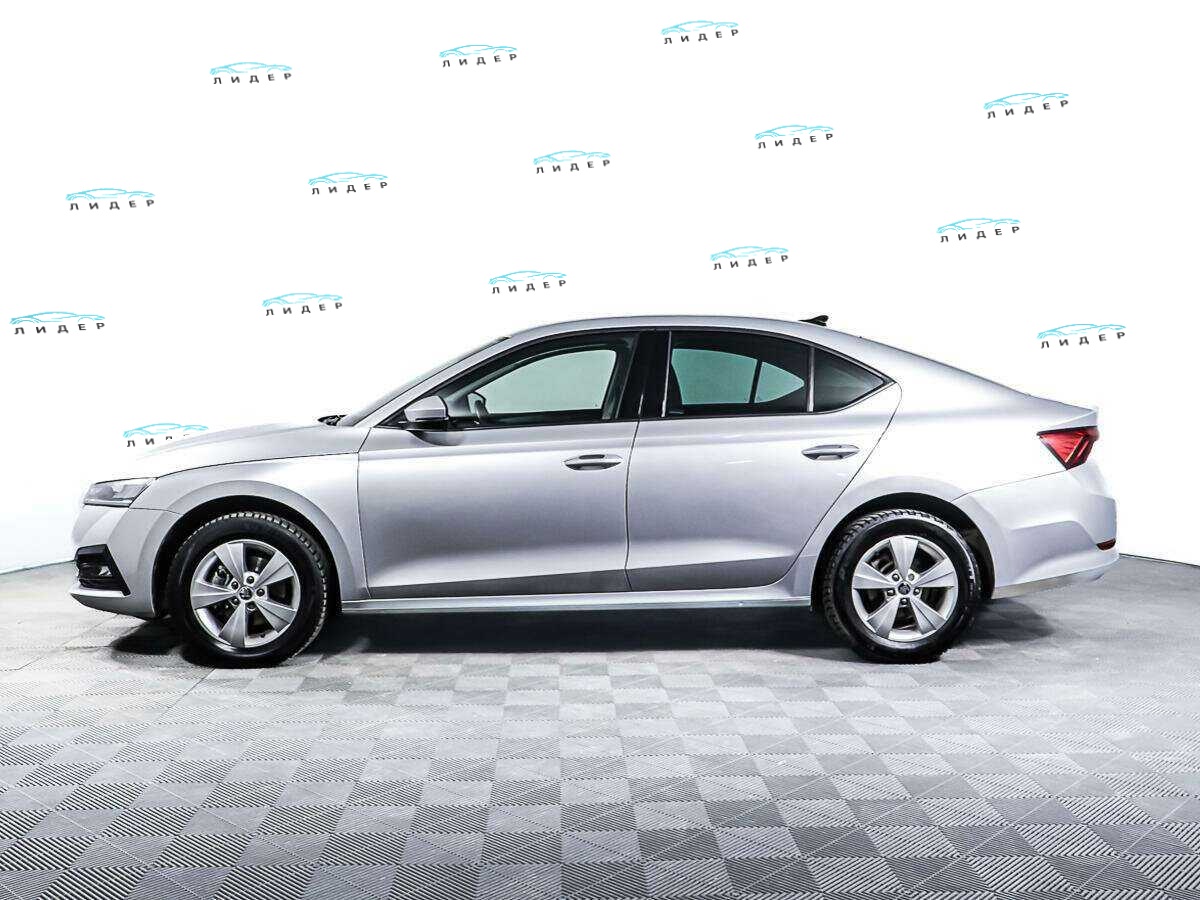 Б/У Шкода Октавия 2020 года. Фото: #7