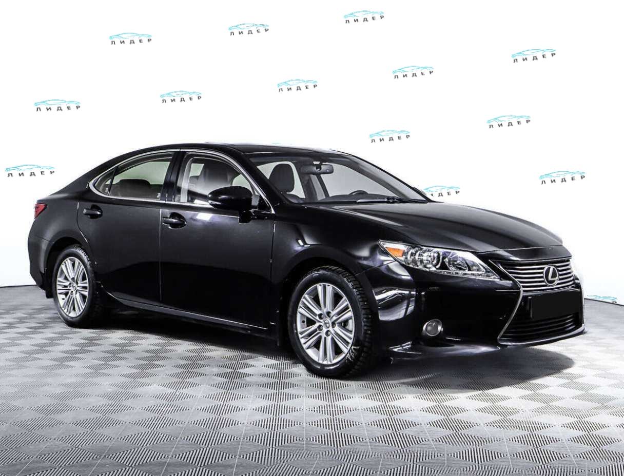 Б/У Лексус ЕС 2014 года. Фото: #1