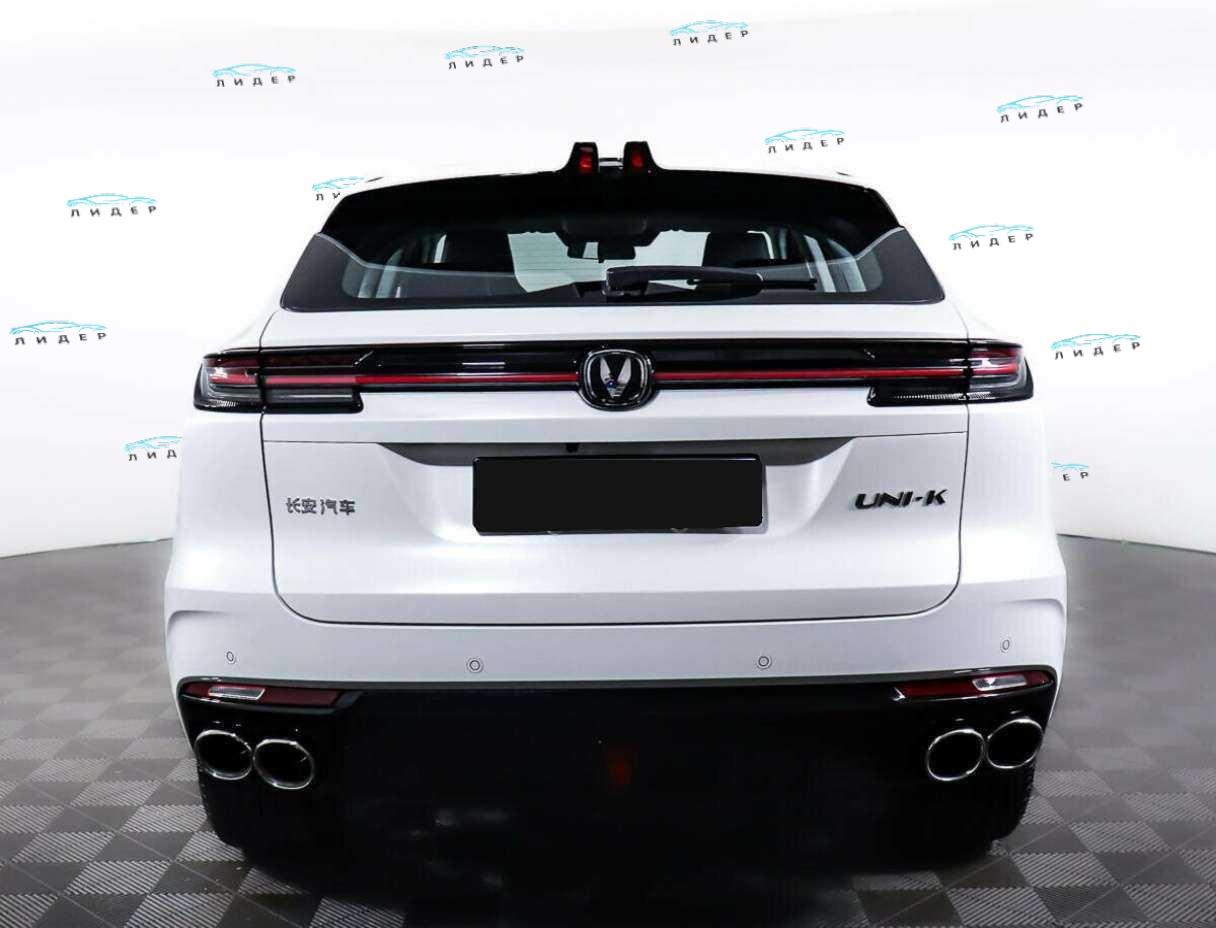 Б/У Чанган УНИ-К 2022 года. Фото: #5