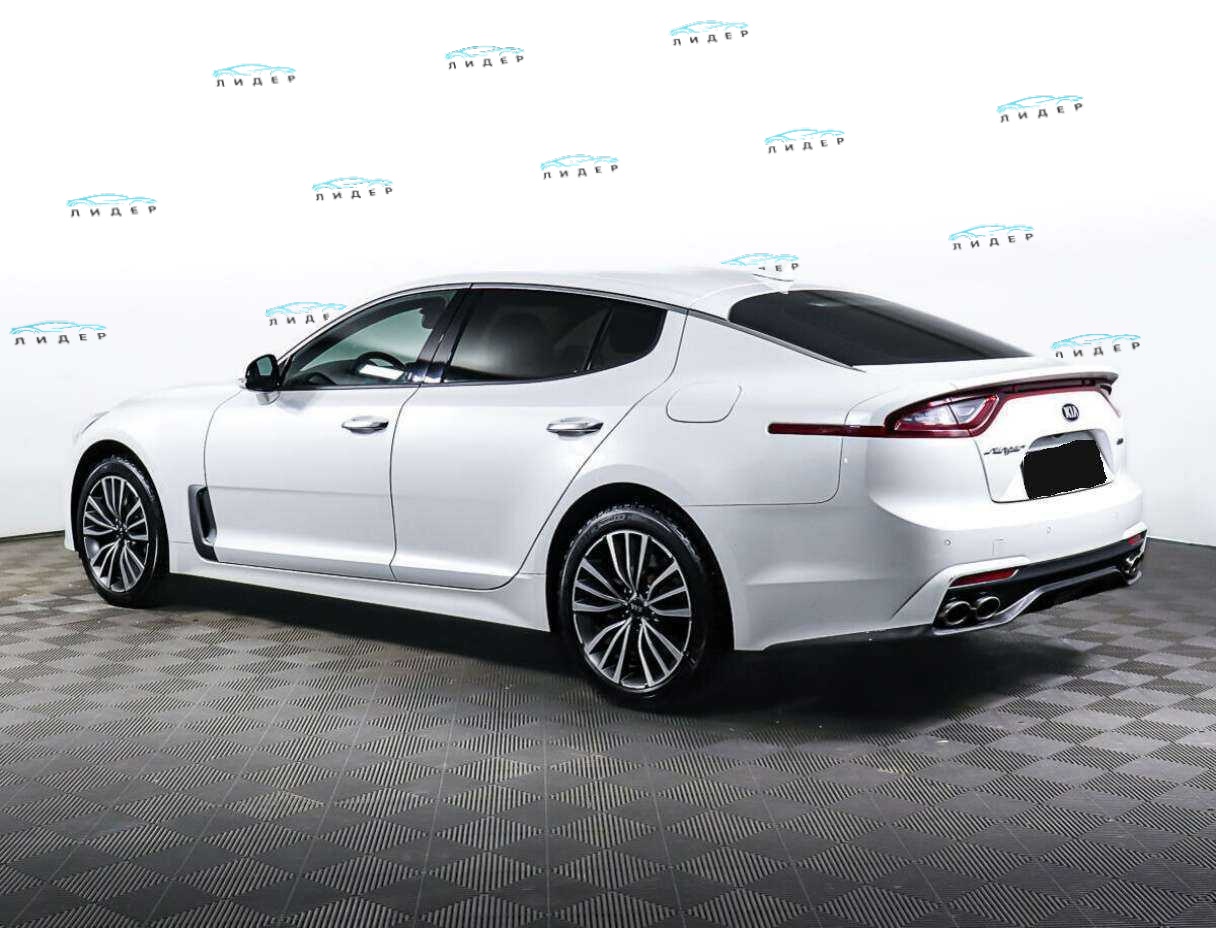 Б/У Киа Стингер 2019 года. Фото: #6