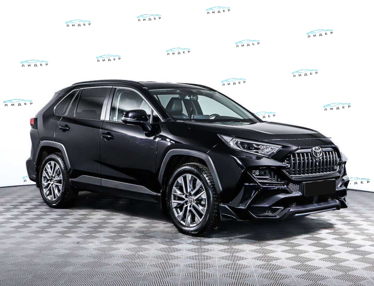 Б/У Тойота Рав4 2021 года. Фото: #2