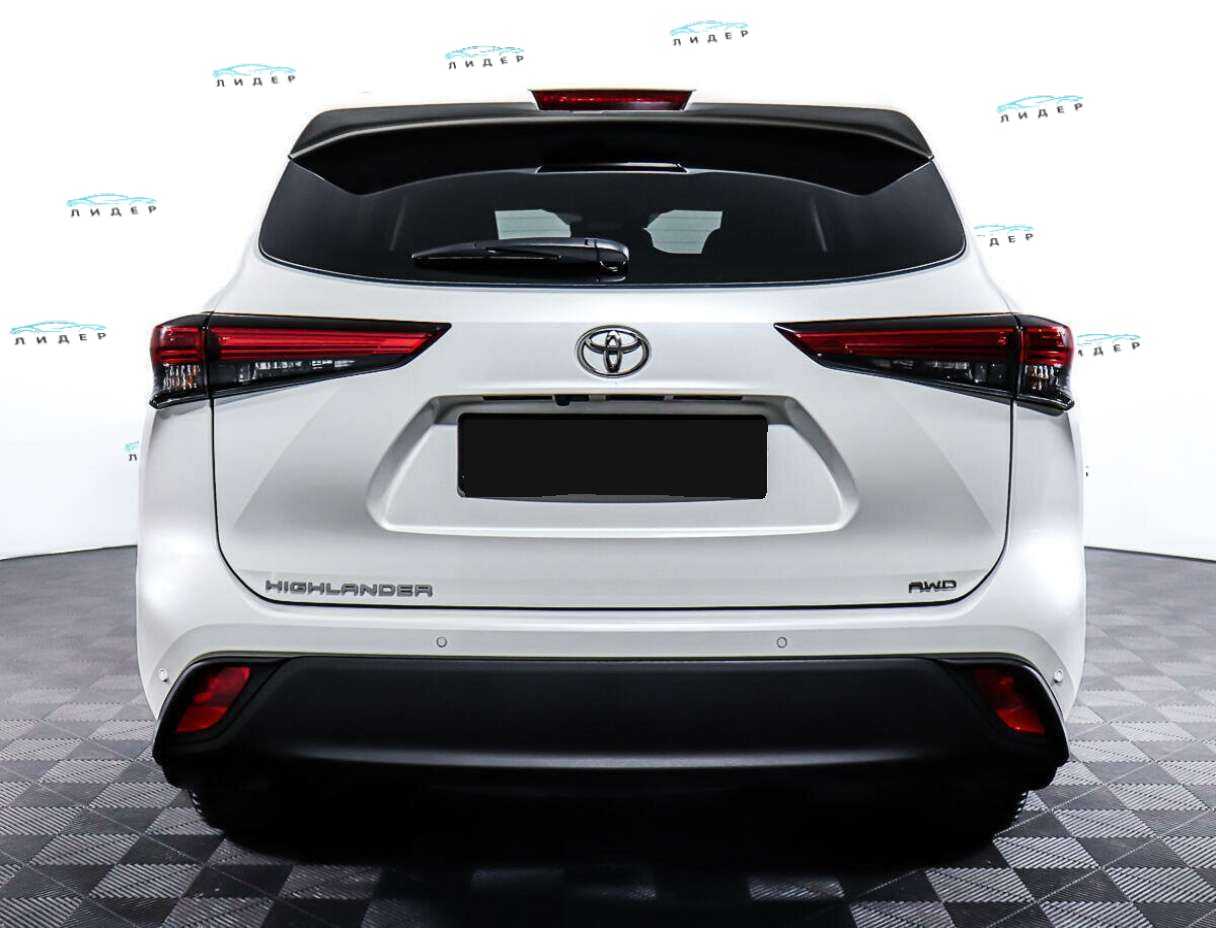 Б/У Тойота Хайлэндер 2021 года. Фото: #5