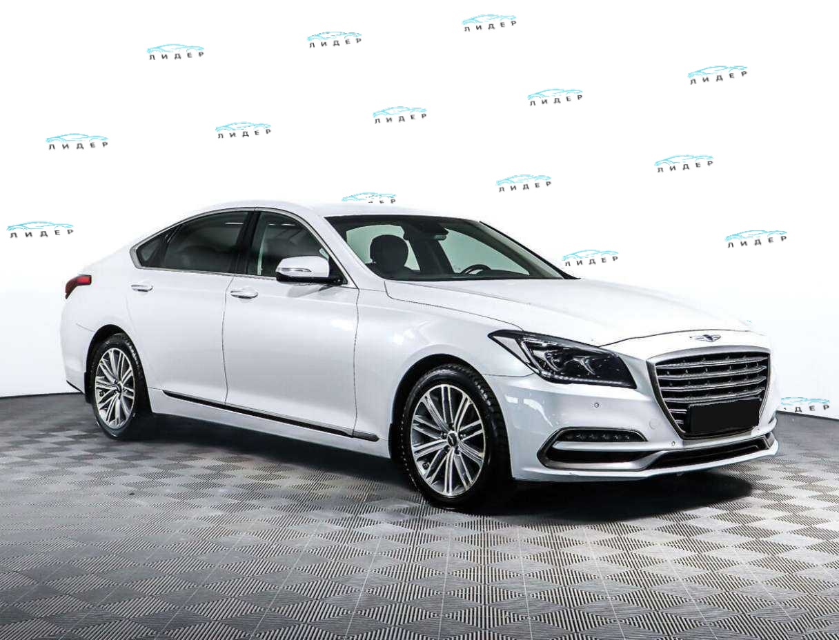 Б/У Генезис Г80 2017 года. Фото: #2