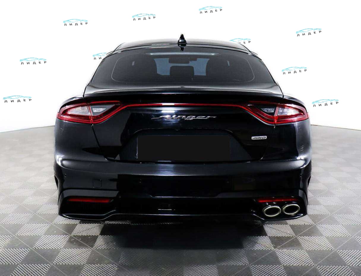 Б/У Киа Стингер 2019 года. Фото: #5