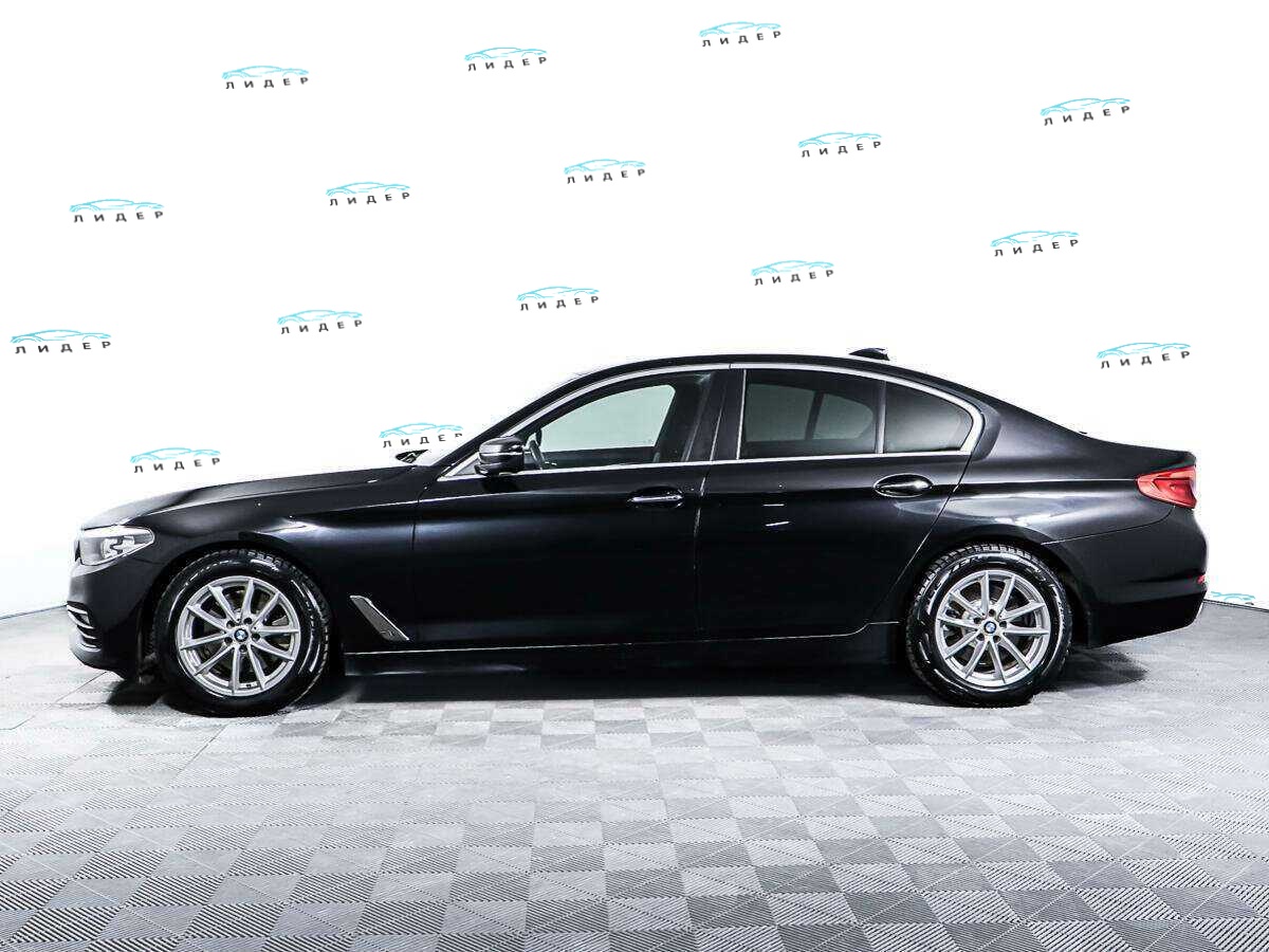 Б/У БМВ 5 серии 2017 года. Фото: #7