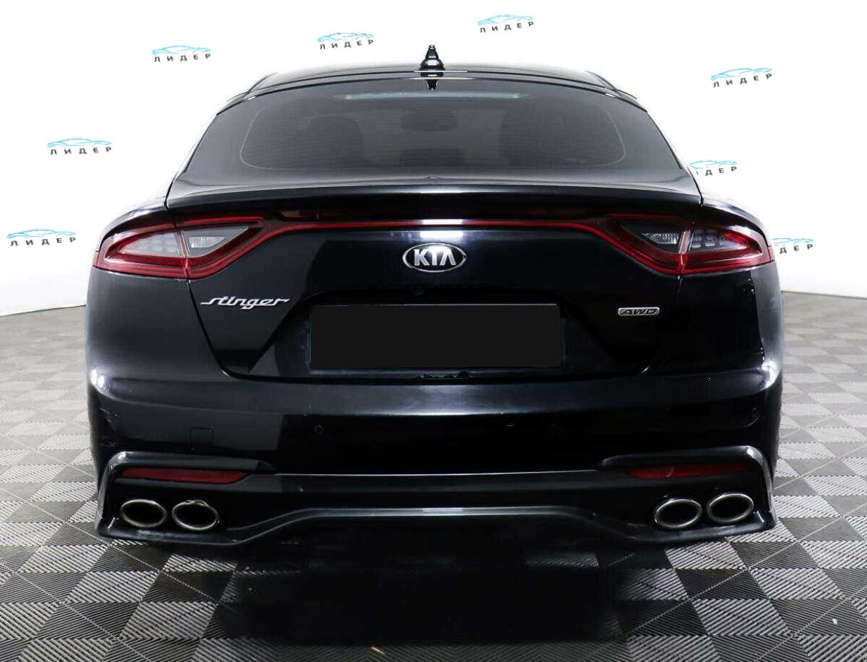 Б/У Киа Стингер 2018 года. Фото: #5