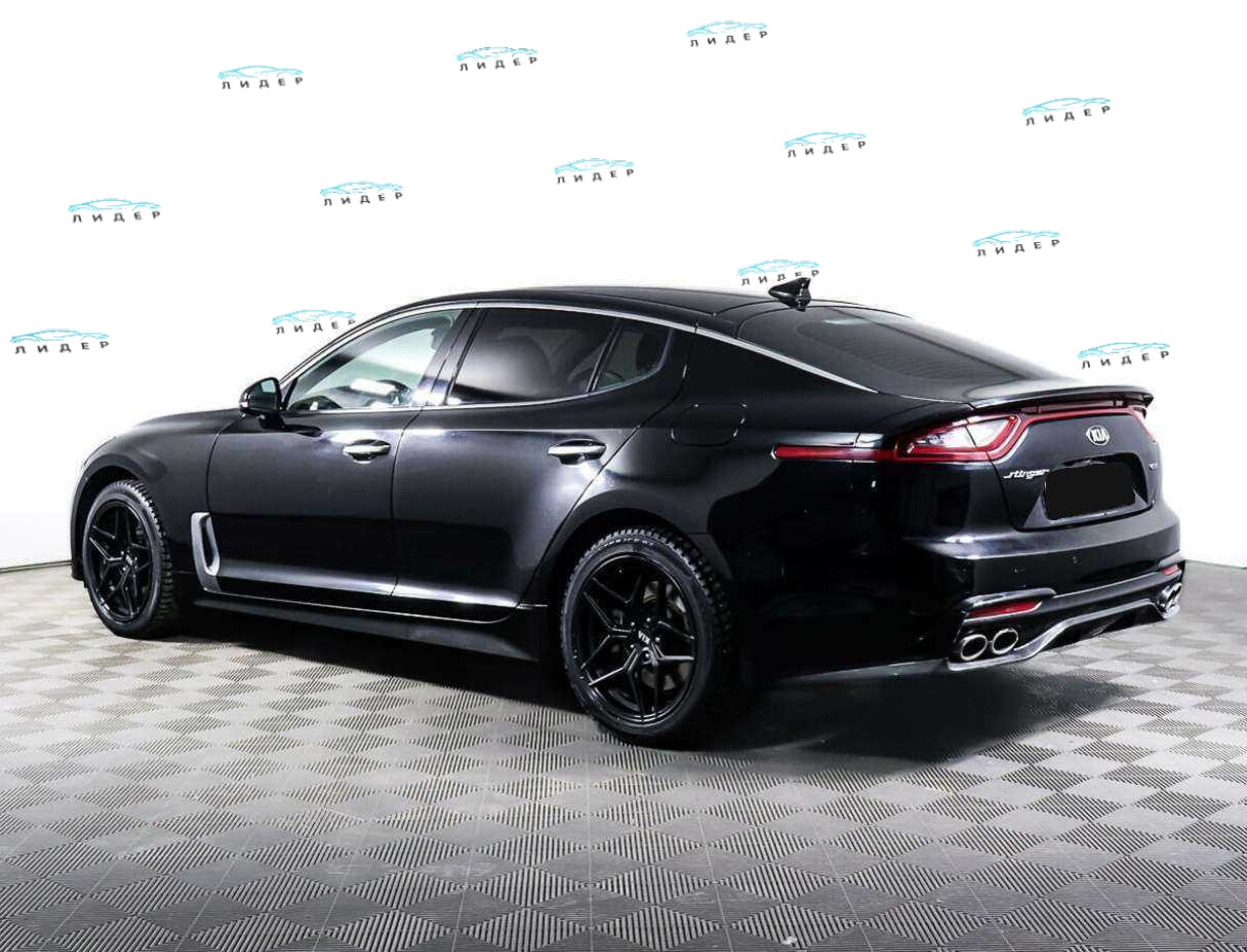 Б/У Киа Стингер 2018 года. Фото: #6