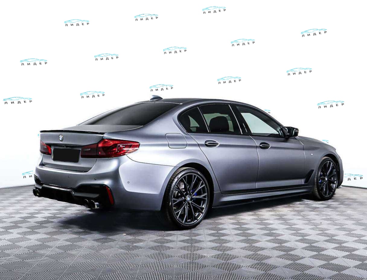Б/У БМВ 5 серии 2017 года. Фото: #4