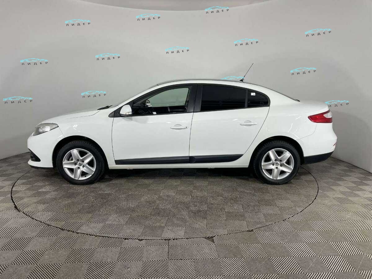 Б/У Рено Флюенс 2015 года. Фото: #4